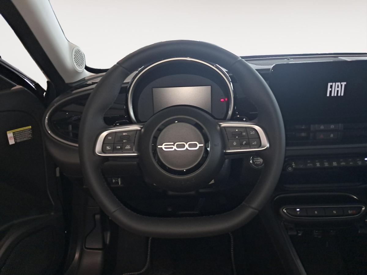 fiat-600-2025-gasolina-1199cc