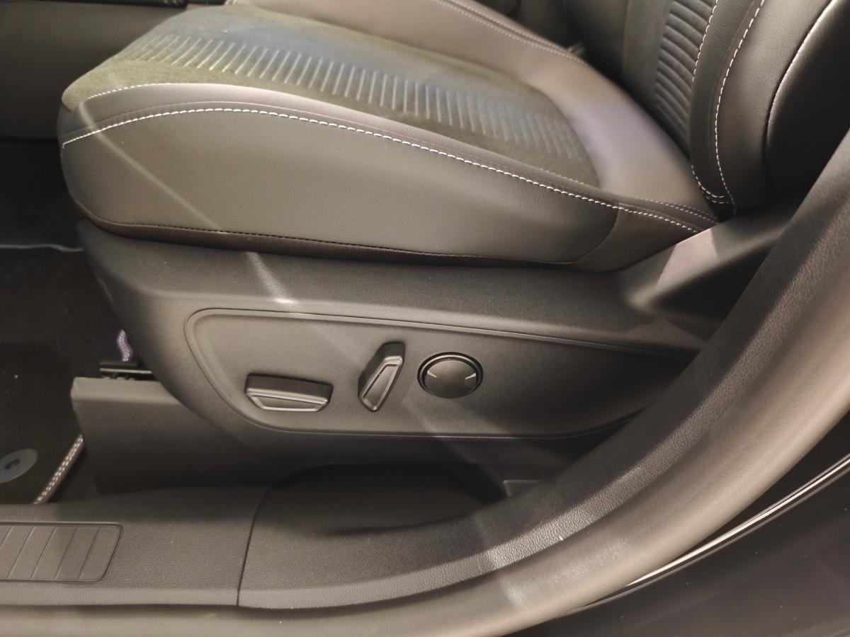 ford-kuga-2026-hibrido-a-gasolina-2488cc