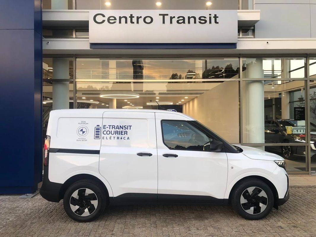 ford-transit-2025-eletrico-1cc