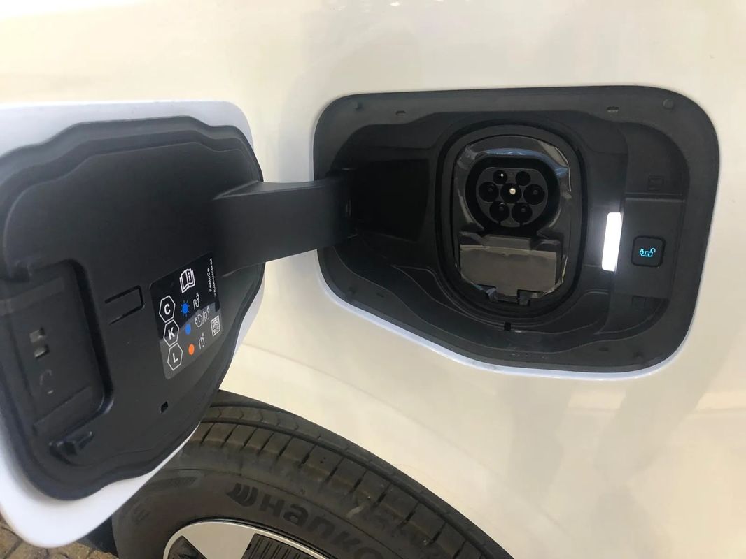 ford-transit-2025-eletrico-1cc