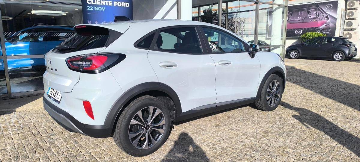ford-puma-2025-gasolina-998cc