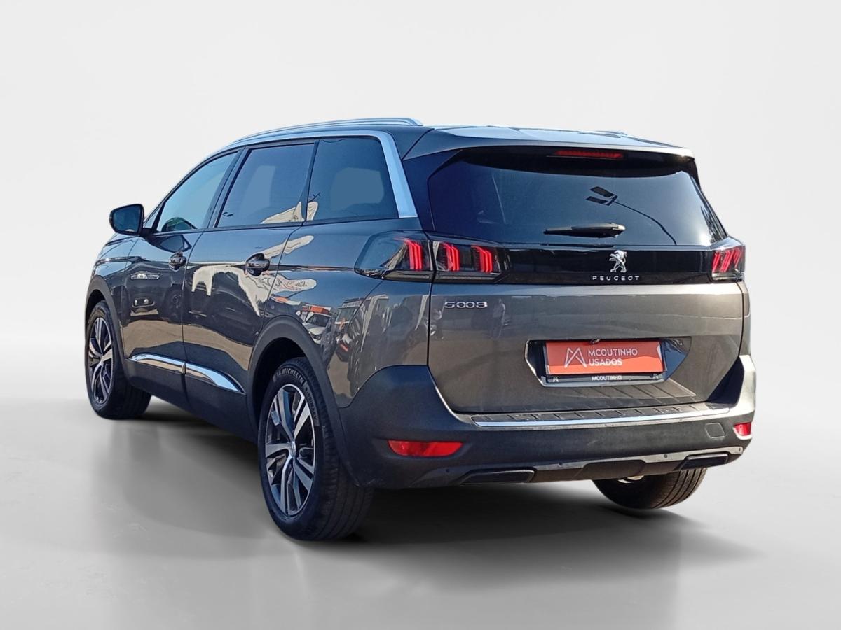 peugeot-5008-2024-gasolina-1199cc