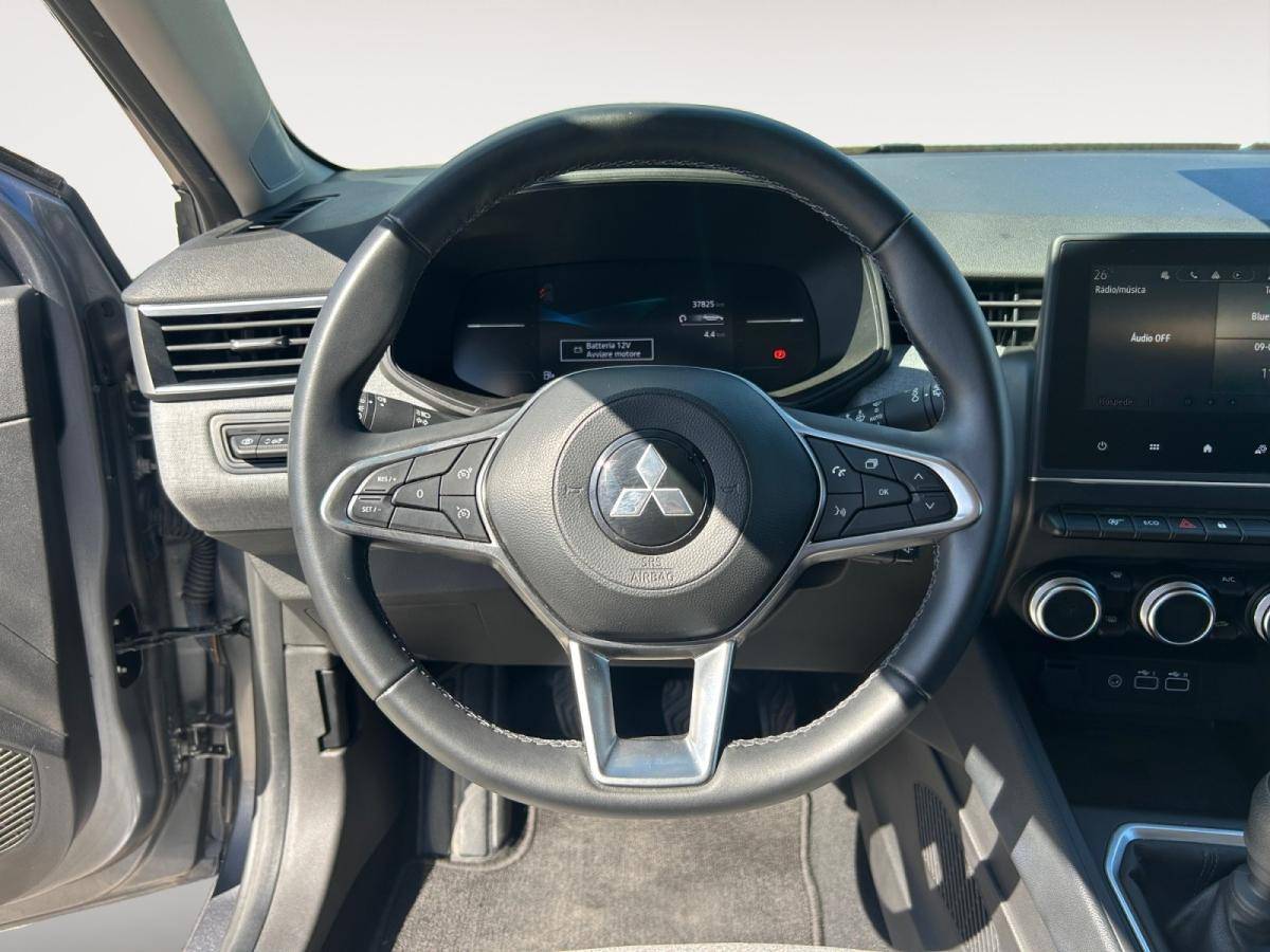 mitsubishi-colt-2025-gasolina-999cc