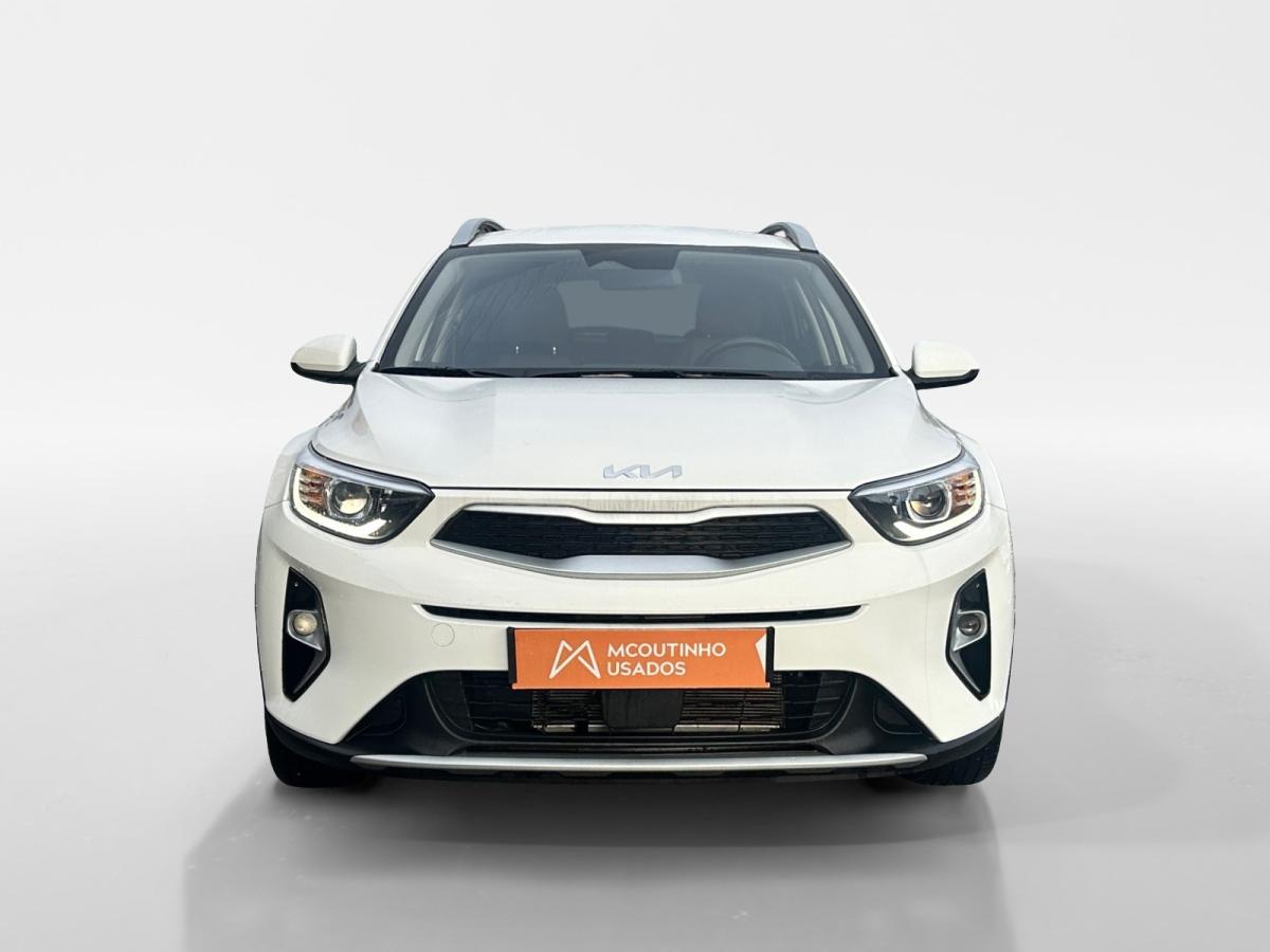 kia-stonic-2025-gasolina-1197cc
