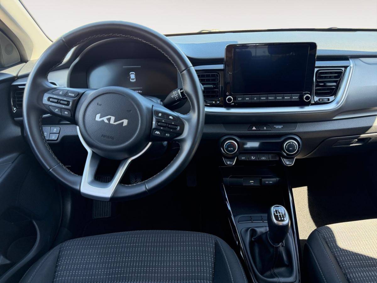 kia-stonic-2025-gasolina-998cc