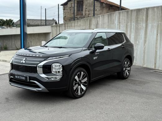 mitsubishi-outlander-2026-hibrido-a-gasolina-2360cc