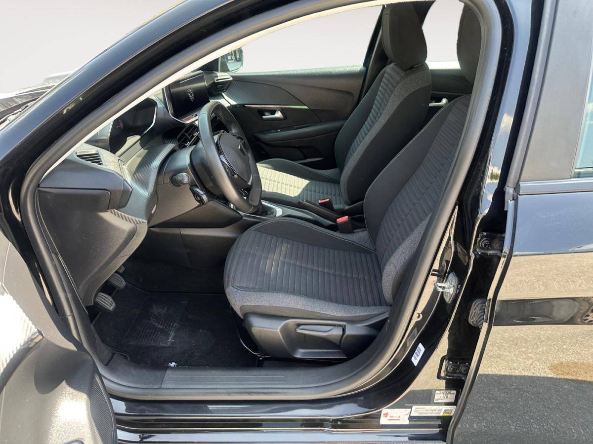 peugeot-208-2024-gasolina-1199cc