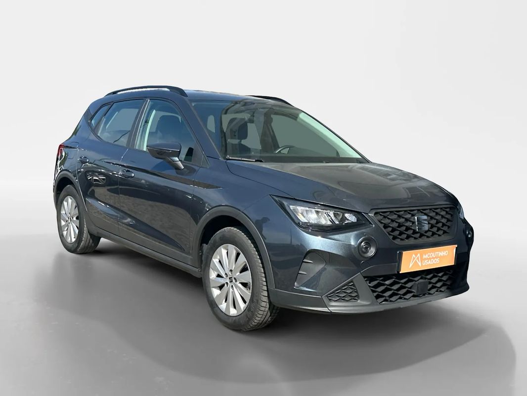 seat-arona-2023-gasolina-999cc