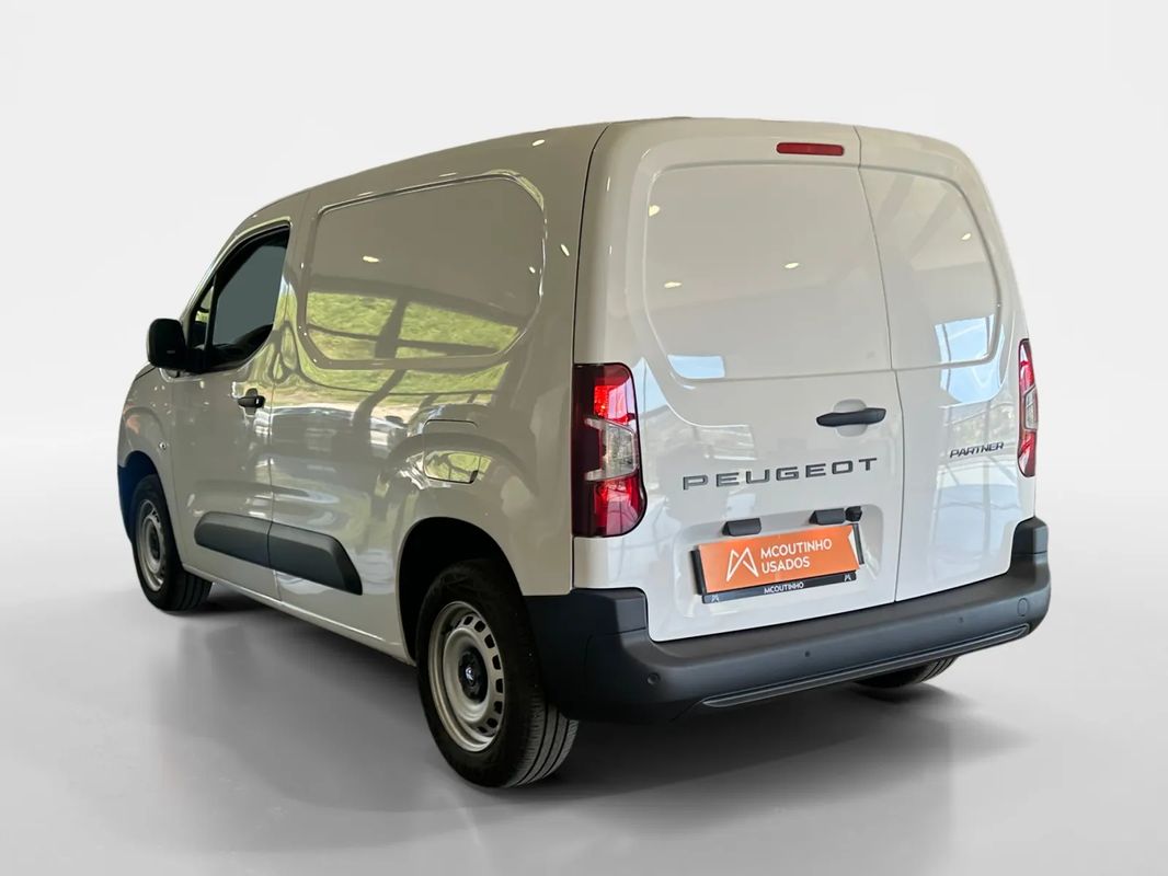 peugeot-partner-2024-diesel-1499cc