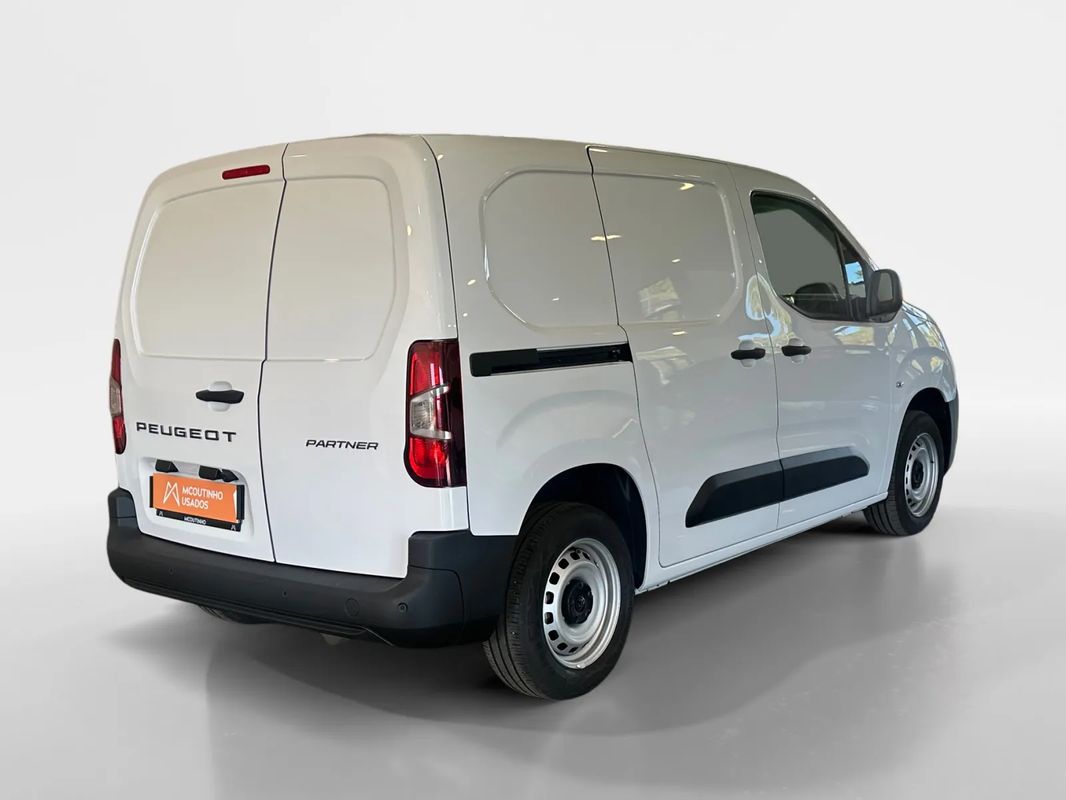 peugeot-partner-2024-diesel-1499cc