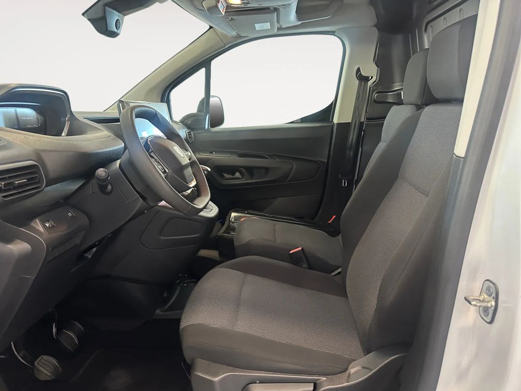peugeot-partner-2024-diesel-1499cc