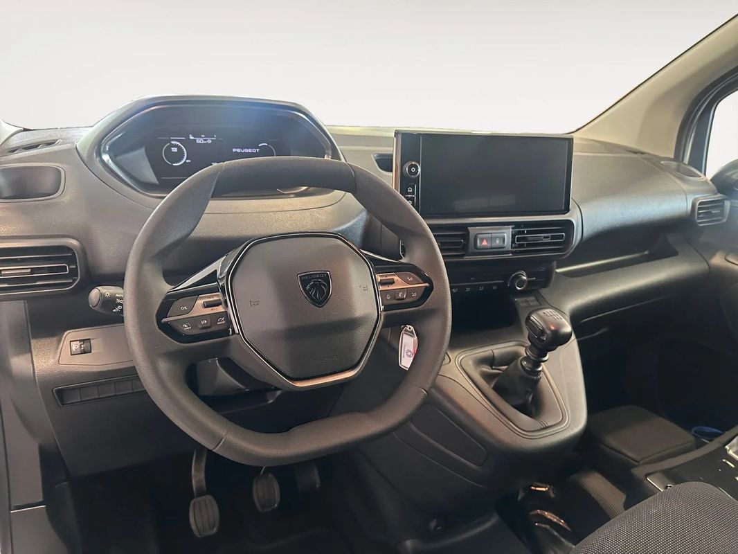 peugeot-partner-2024-diesel-1499cc