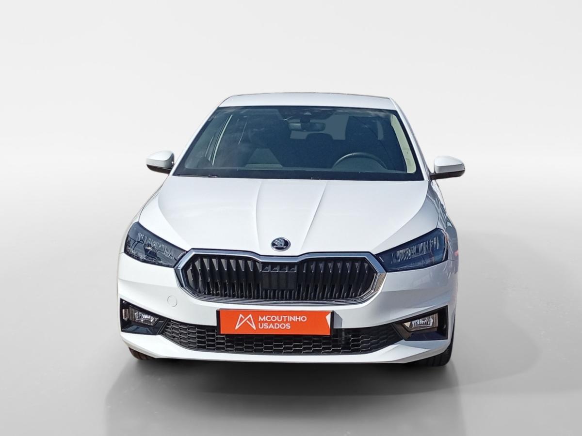 skoda-fabia-2025-gasolina-999cc