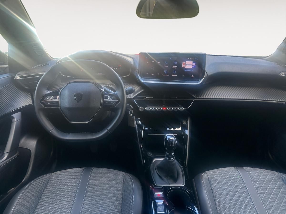 peugeot-2008-2025-gasolina-1199cc