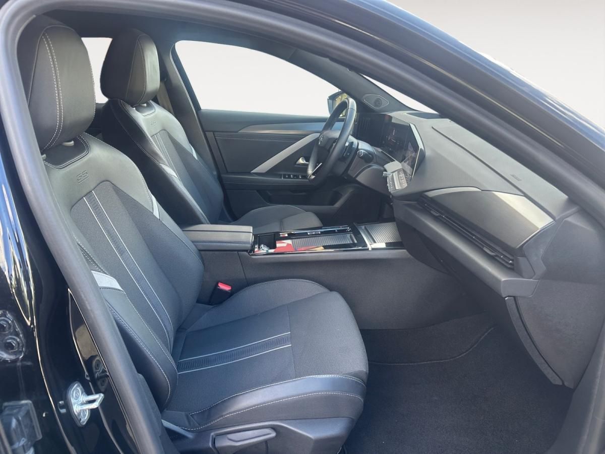 opel-astra-2025-gasolina-1199cc