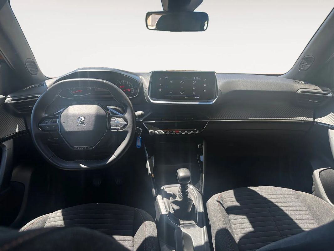 peugeot-2008-2023-gasolina-1199cc