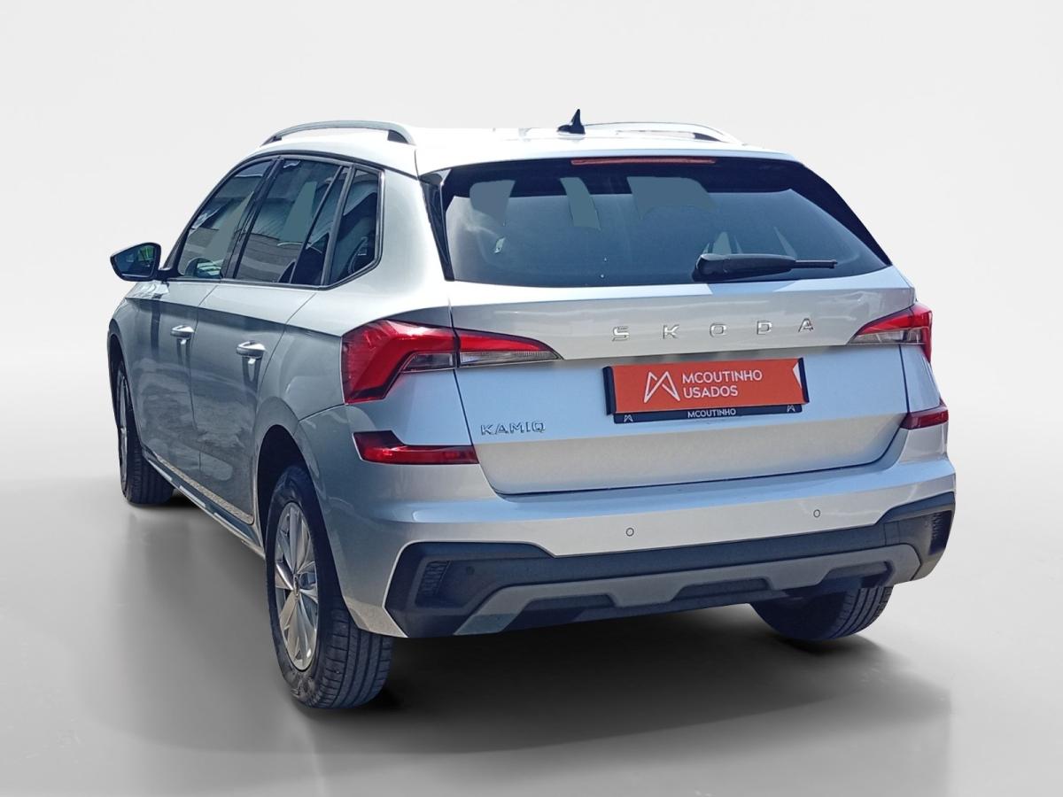 skoda-kamiq-2024-gasolina-999cc
