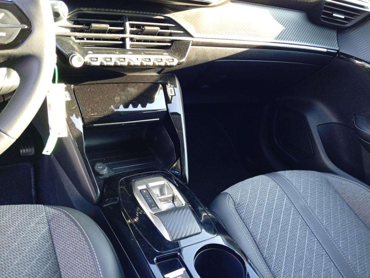 peugeot-208-2025-gasolina-1199cc