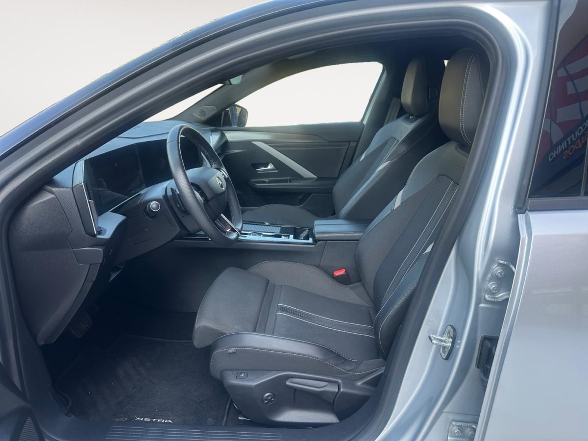 opel-astra-2025-gasolina-1199cc