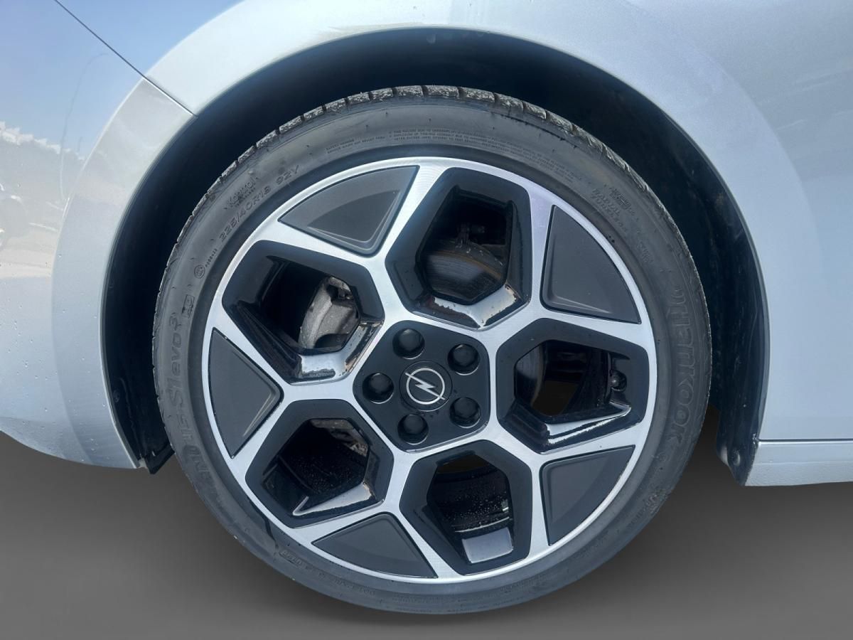 opel-astra-2025-gasolina-1199cc