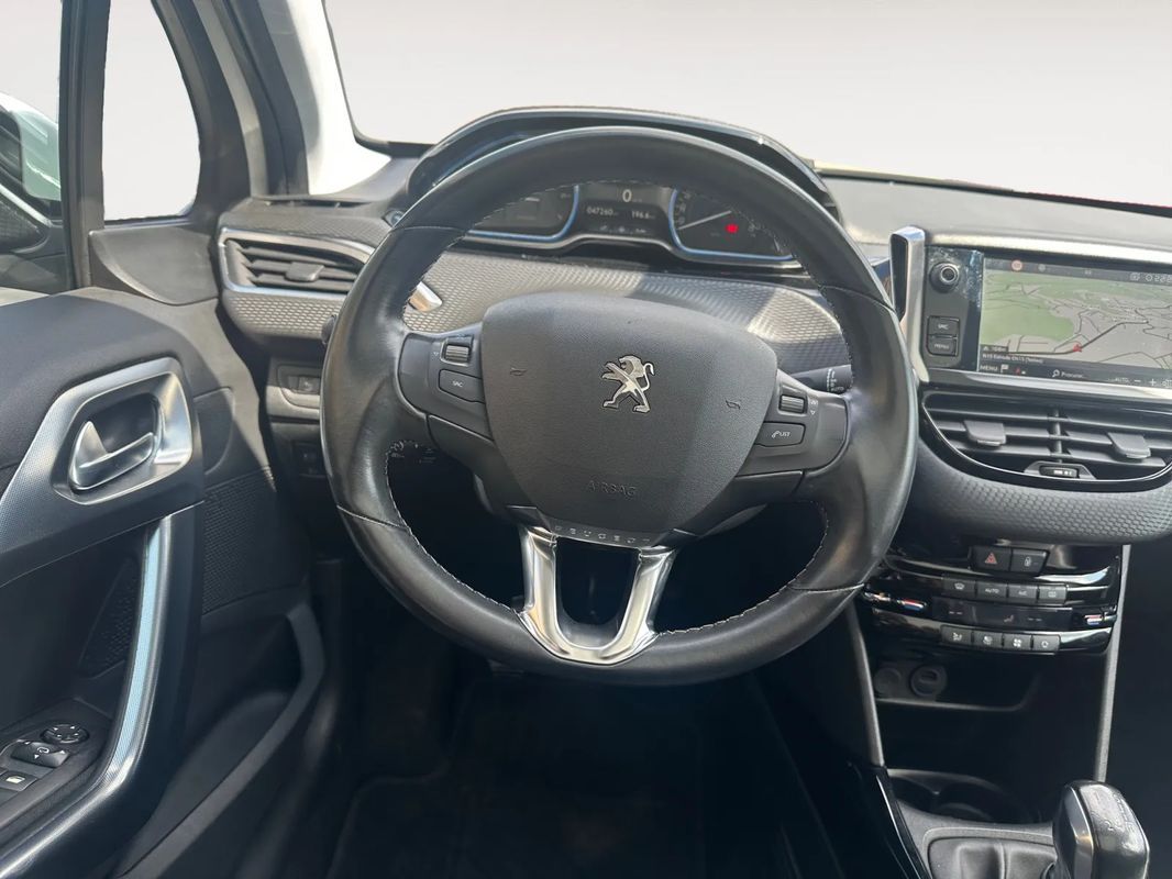 peugeot-2008-2018-gasolina-1199cc