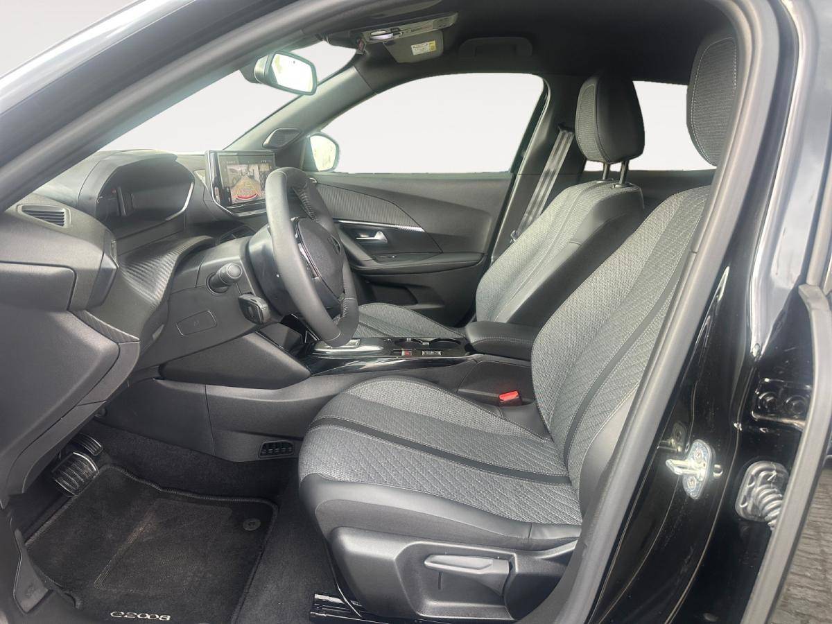 peugeot-2008-2025-eletrico-0cc