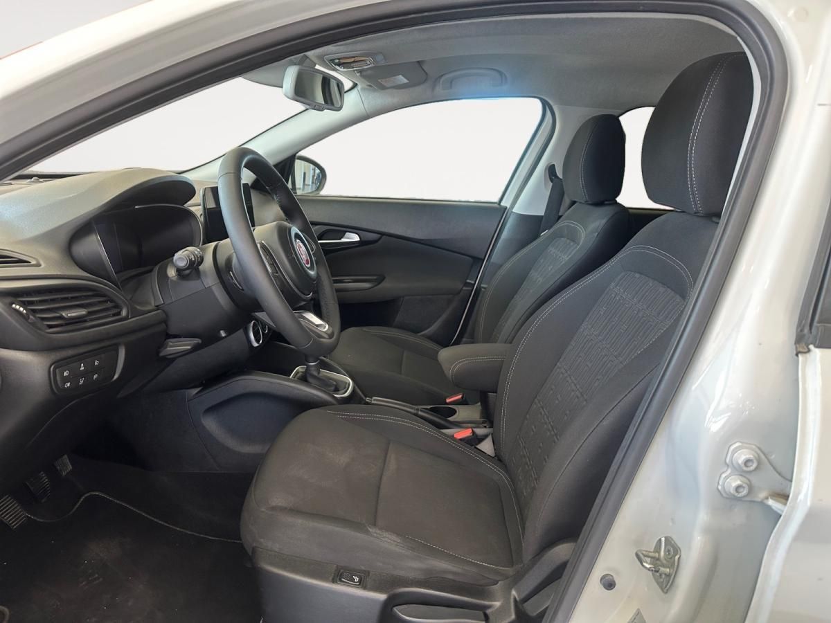 fiat-tipo-station-wagon-2023-gasolina-999cc