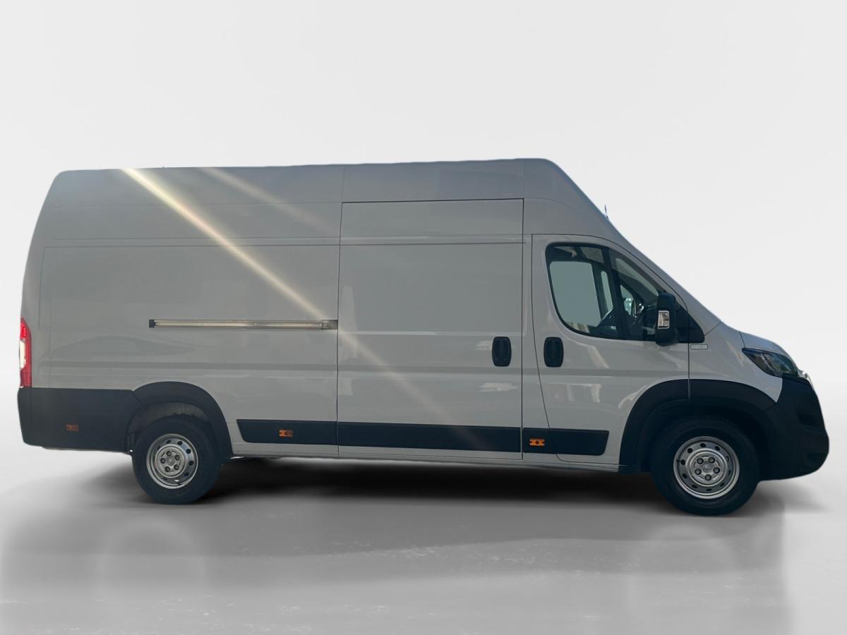 peugeot-boxer-2022-diesel-2179cc
