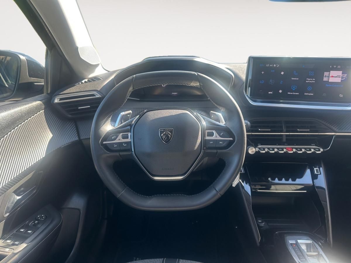 peugeot-208-2025-hibrido-a-gasolina-1199cc