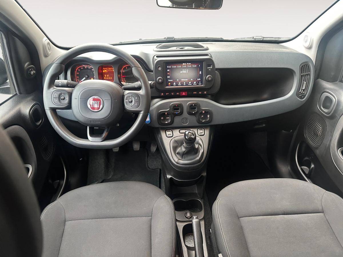 fiat-panda-2024-hibrido-a-gasolina-999cc