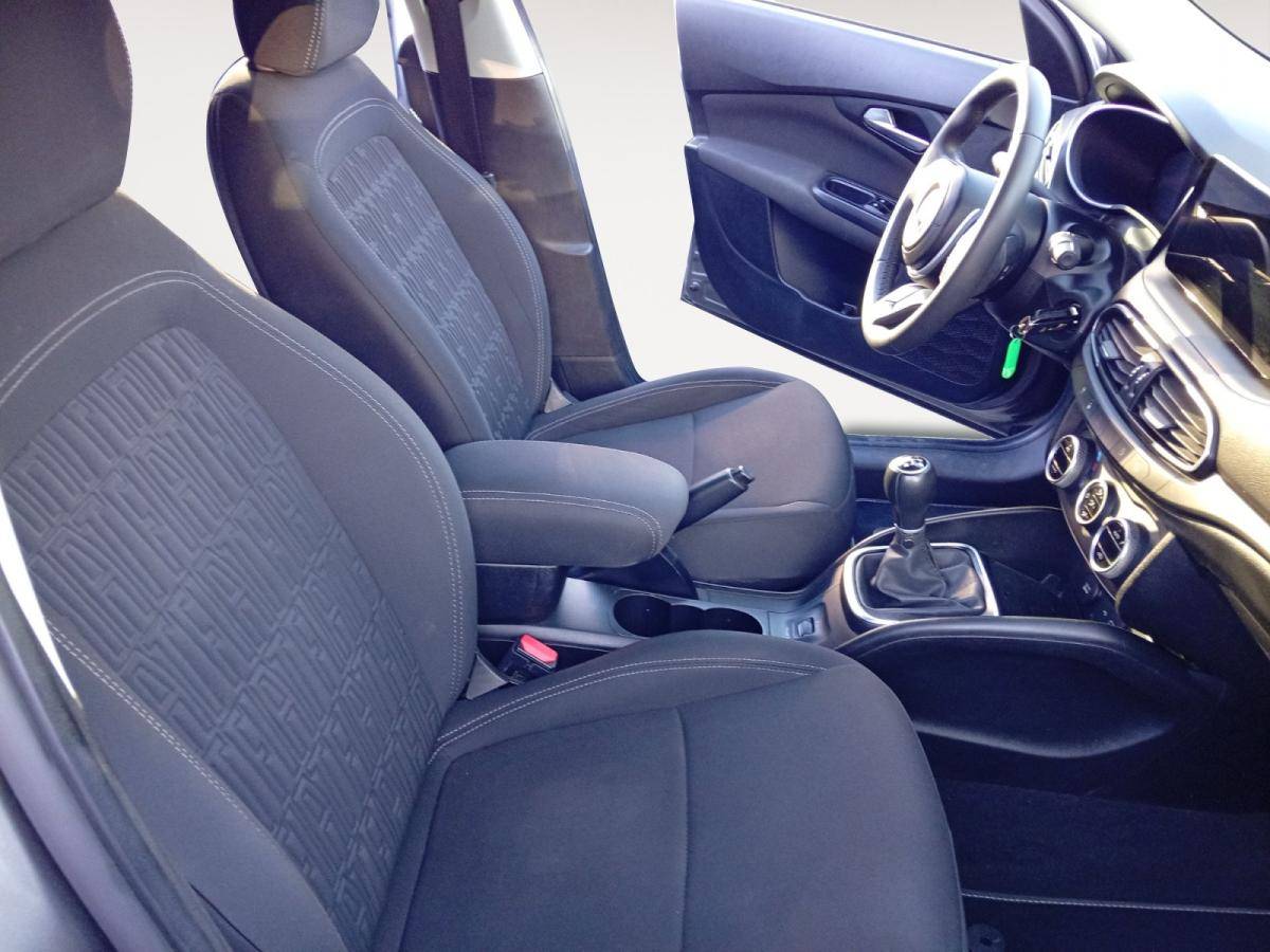 fiat-tipo-station-wagon-2023-gasolina-999cc