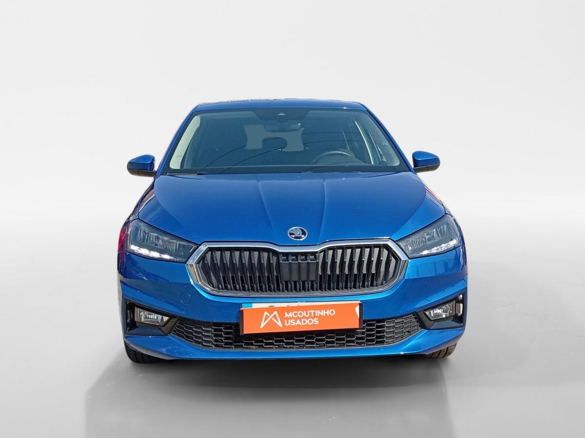 skoda-fabia-2025-gasolina-999cc