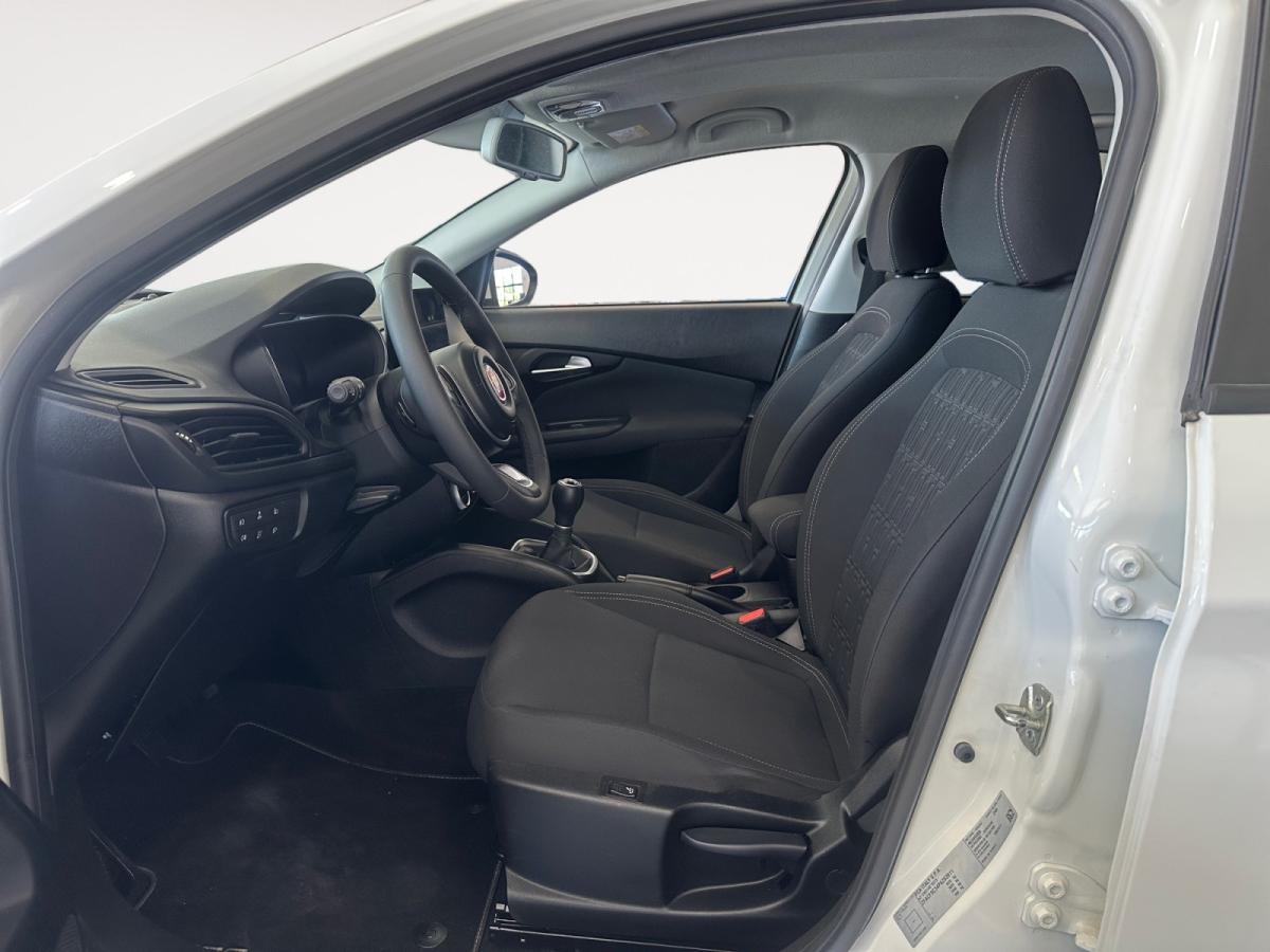 fiat-tipo-station-wagon-2023-gasolina-999cc
