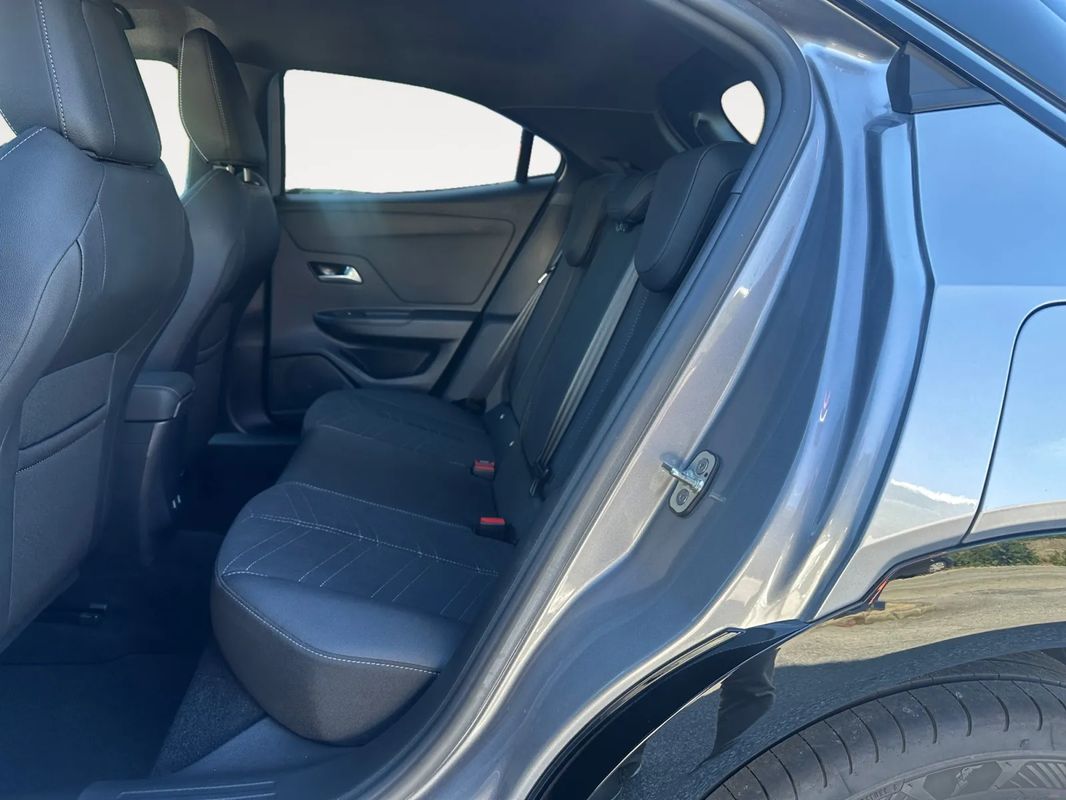 opel-mokka-2025-gasolina-1199cc
