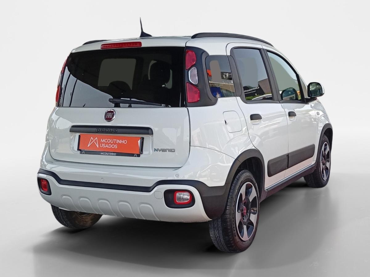 fiat-panda-2024-hibrido-a-gasolina-999cc