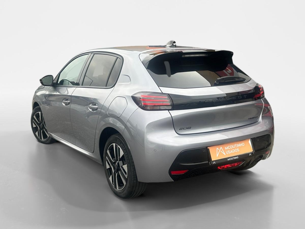 peugeot-208-2025-hibrido-a-gasolina-1199cc