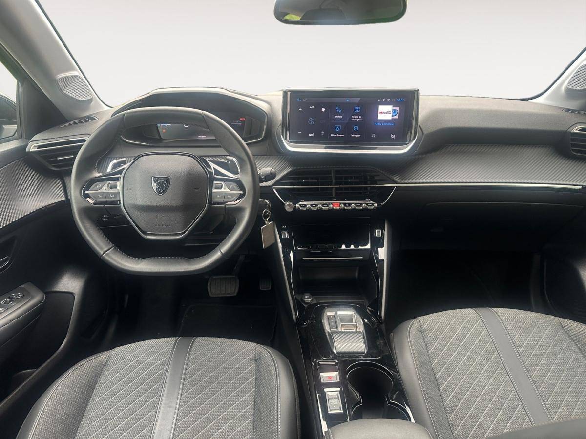 peugeot-208-2025-hibrido-a-gasolina-1199cc
