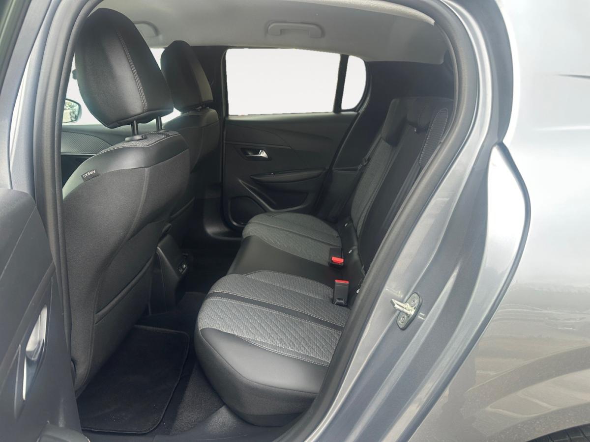 peugeot-208-2025-hibrido-a-gasolina-1199cc