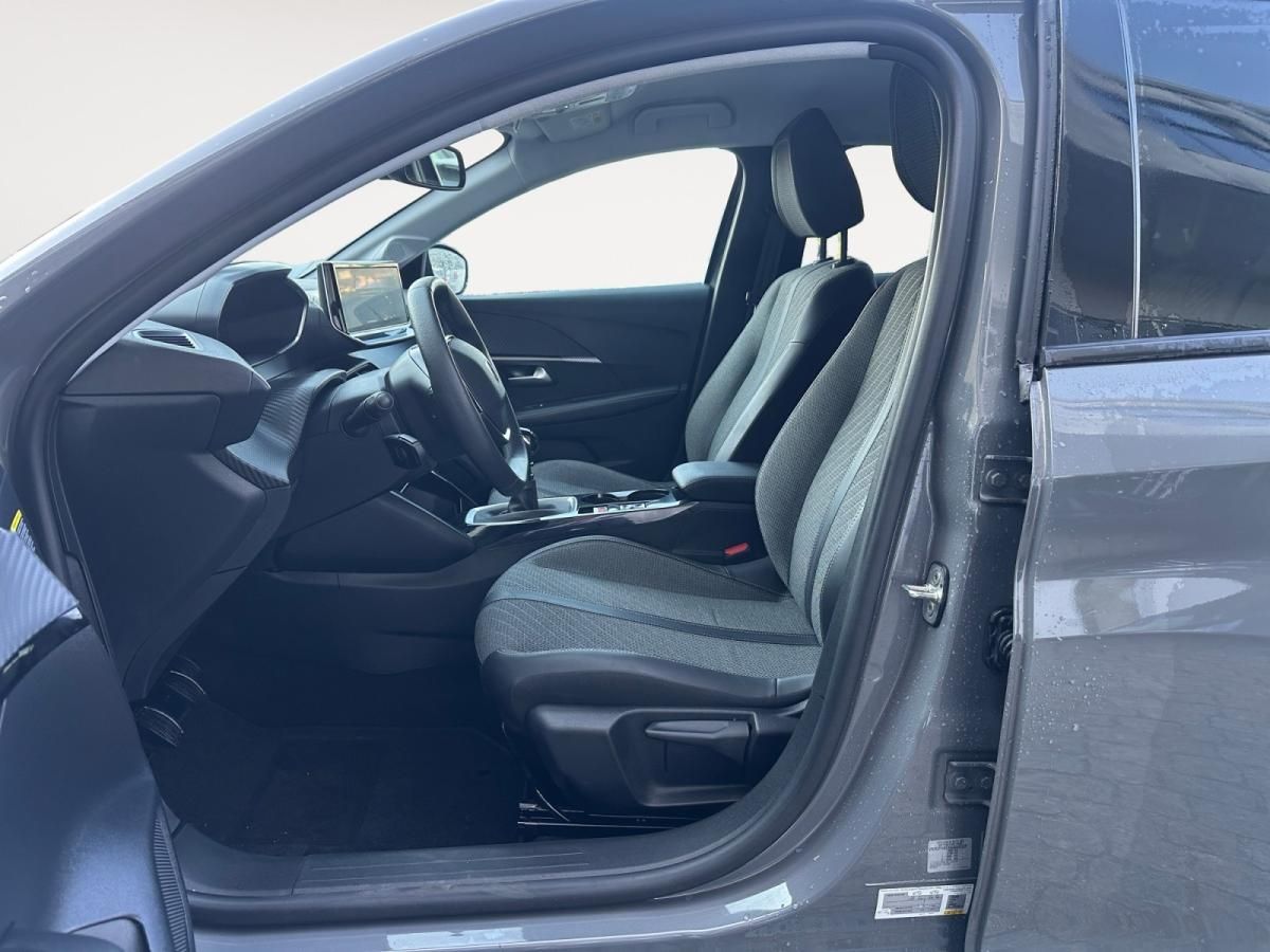 peugeot-208-2025-gasolina-1199cc