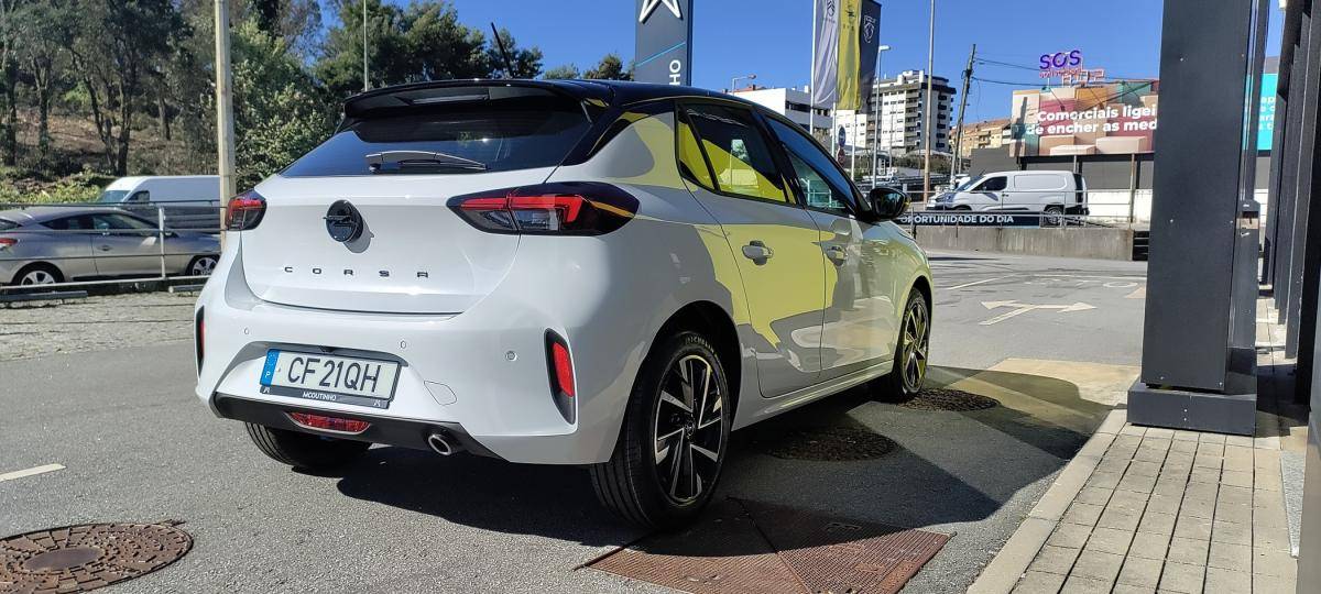 opel-corsa-2026-gasolina-1199cc