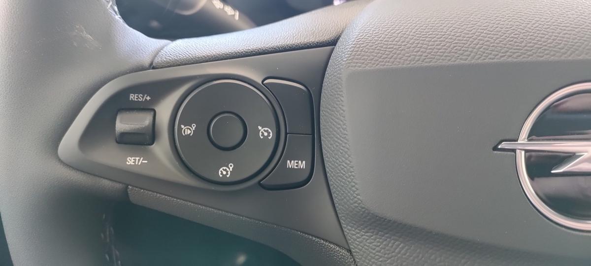 opel-corsa-2026-gasolina-1199cc