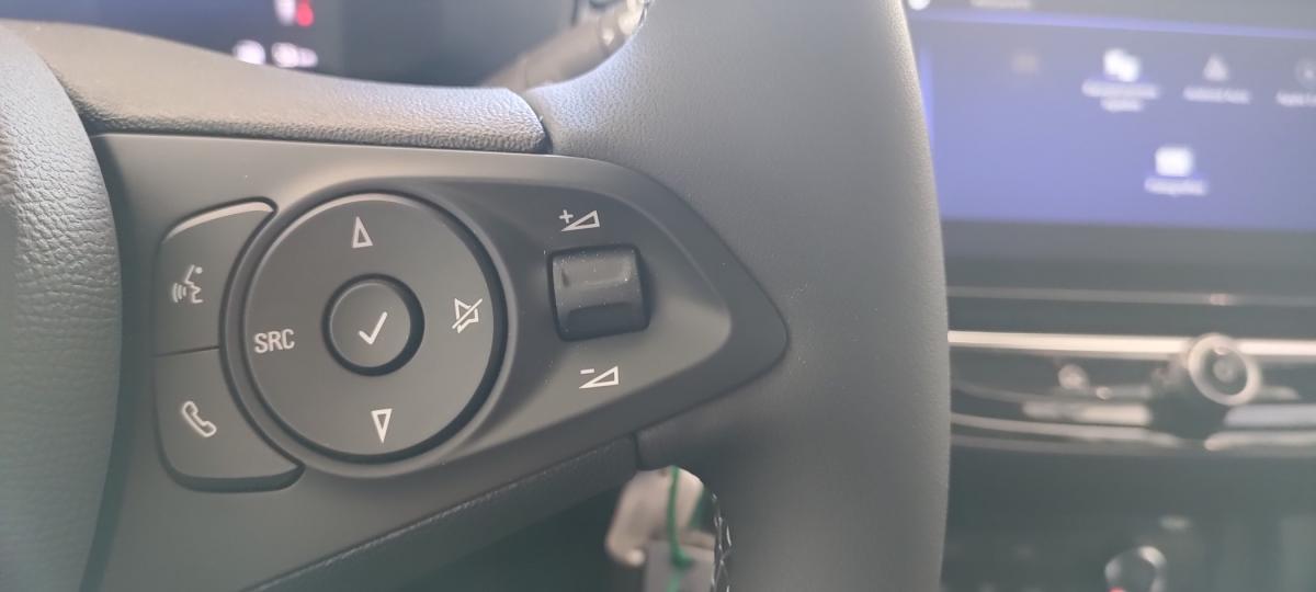 opel-corsa-2026-gasolina-1199cc