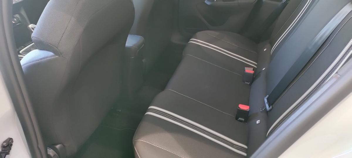 opel-corsa-2026-gasolina-1199cc