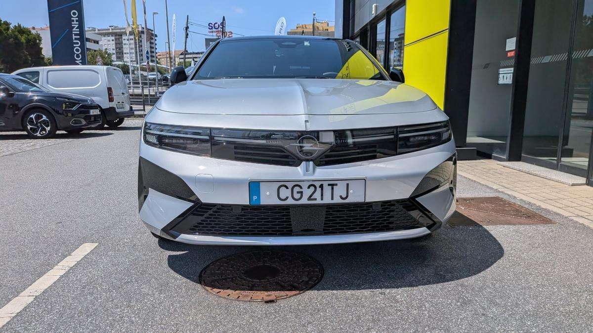 opel-astra-2026-gasolina-1199cc