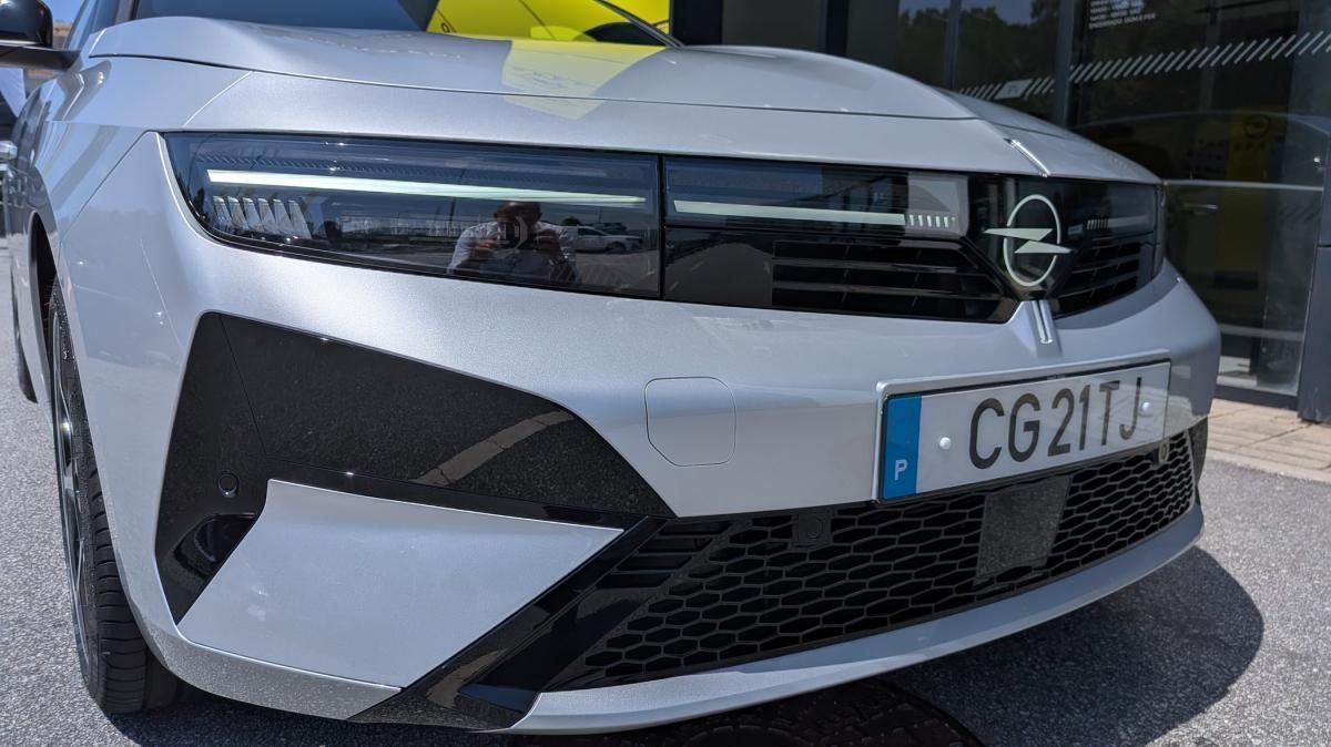 opel-astra-2026-gasolina-1199cc