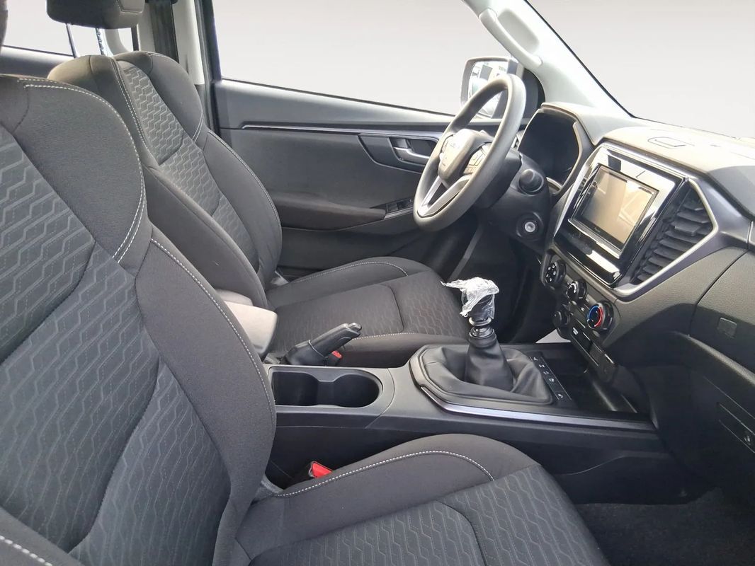 isuzu-d-max-2023-diesel-1898cc