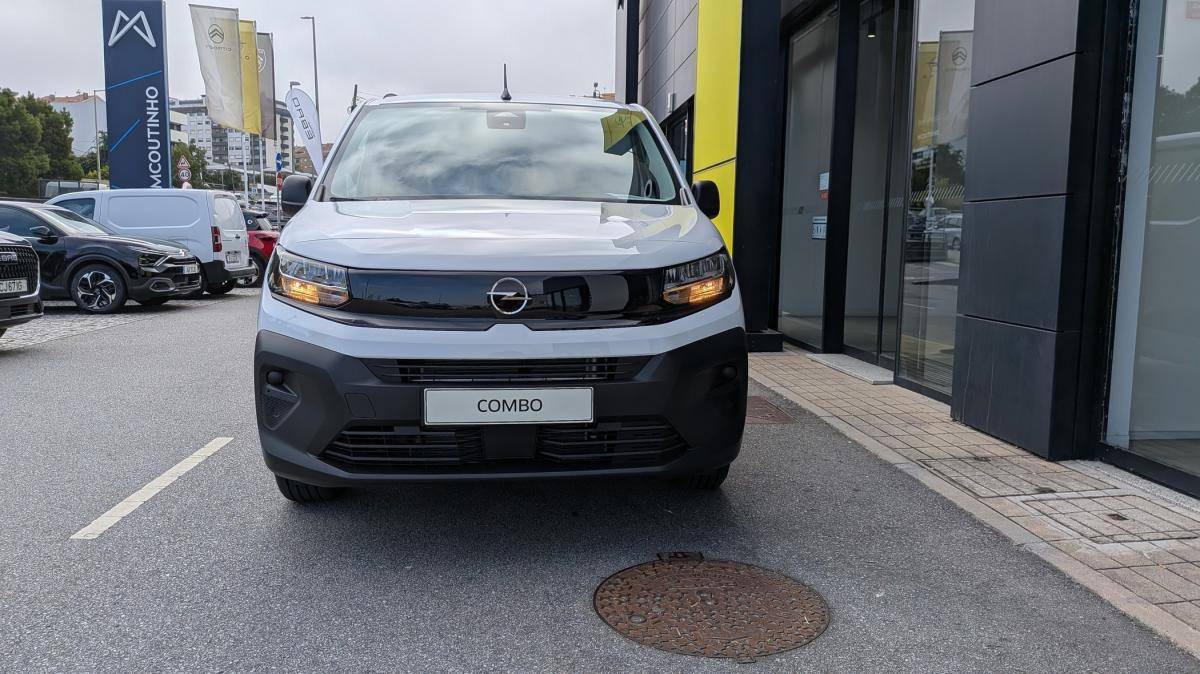 opel-combo-2026-diesel-1499cc