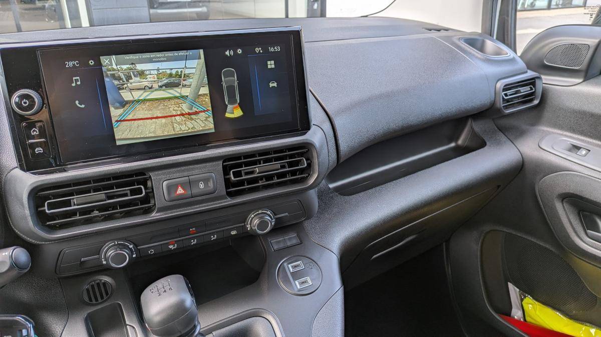 opel-combo-2026-diesel-1499cc