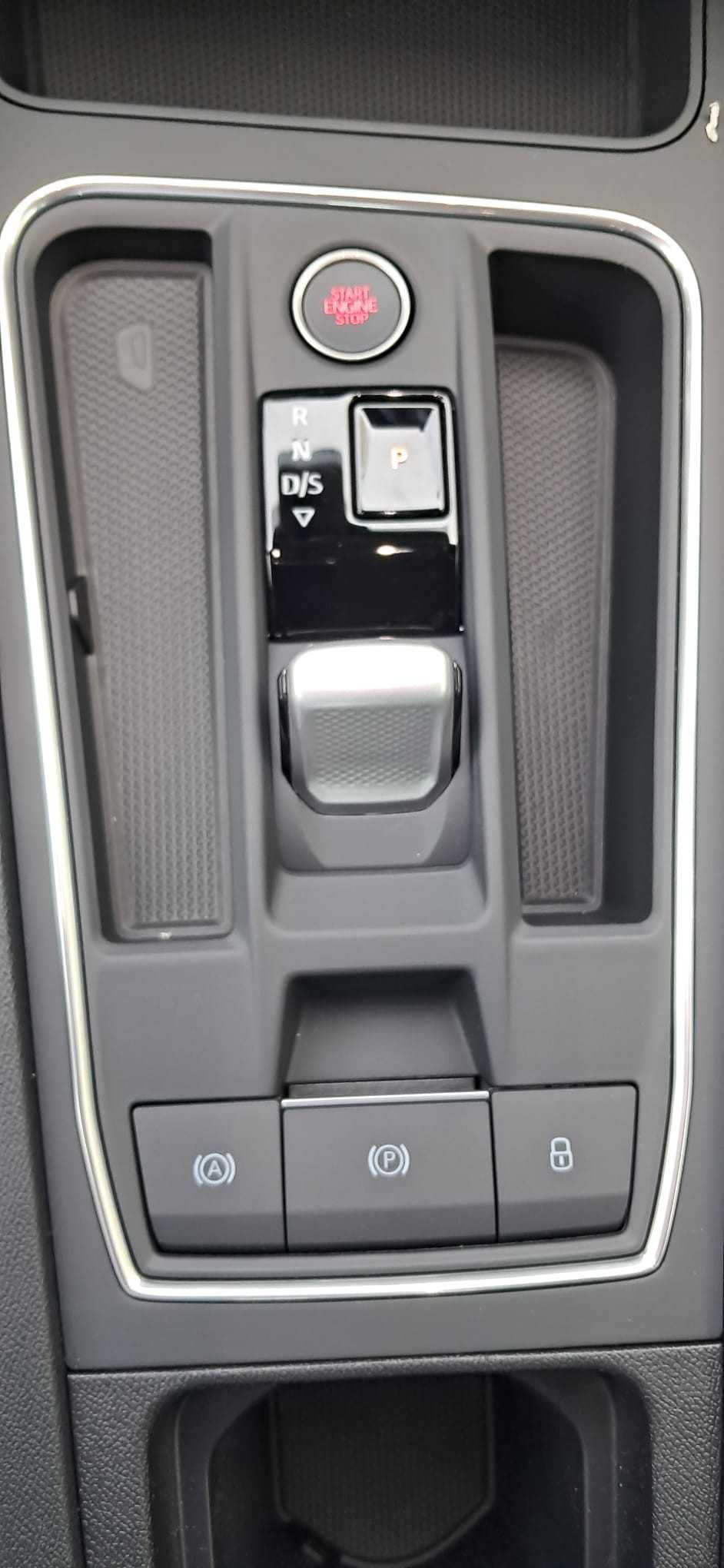 seat-leon-st-2026-hibrido-a-gasolina-1498cc
