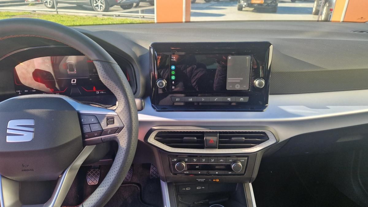 seat-arona-2025-gasolina-999cc